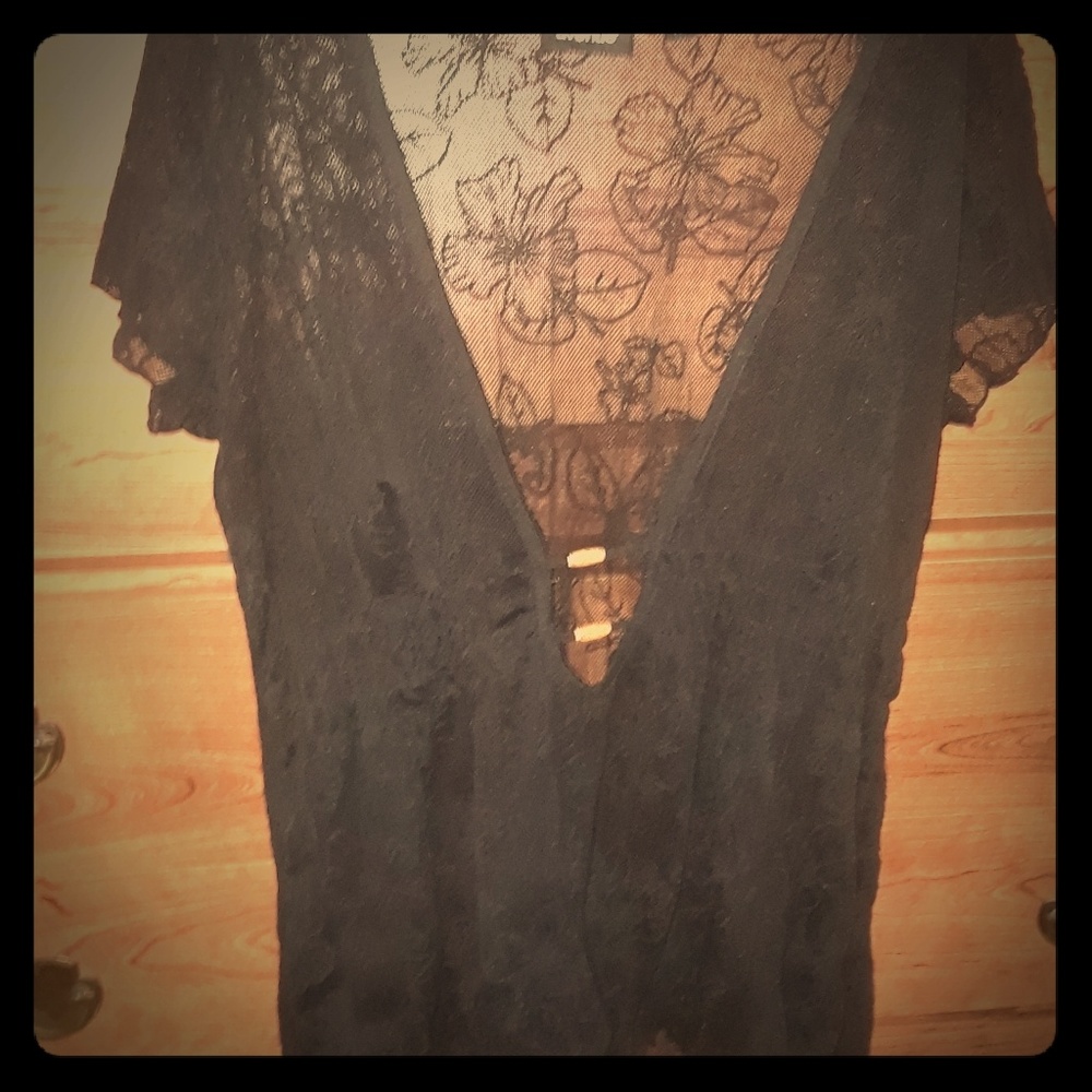 Avenue see-through black lace shirt vintage